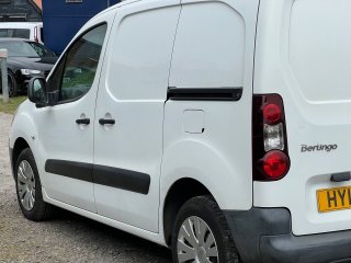 /photos/12468/950ba652-c660-7146-9ad8-dfa44c770228_i320x240.jpg